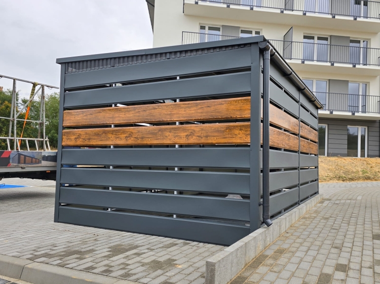 wiata-smietnikowa-4,5x3,2-grafit-dab-rustyalny-3.jpg