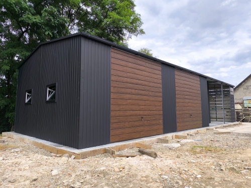 garaz-blaszany-hala-12x6-3m-wiaty-panelowej-czern-orzech-2.jpg